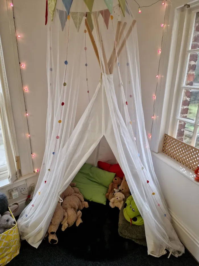 Burrow Cosy Corner