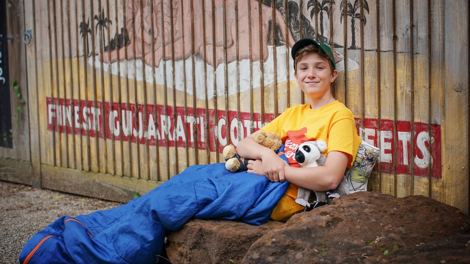 Max 'The Boy In the Tent' at the London Zoo in support of 'Boycott Your Bed'