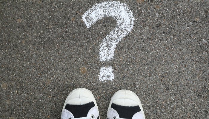 question mark feet