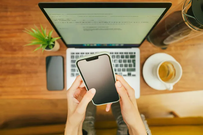 laptop phone
