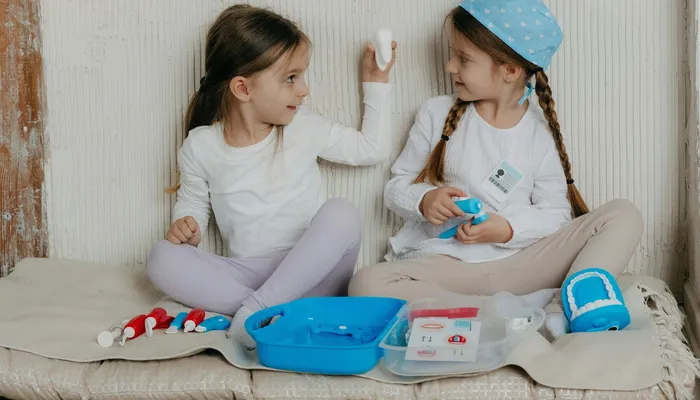 Girls Playing Role Play