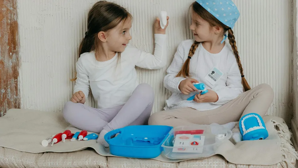 Girls Playing Role Play