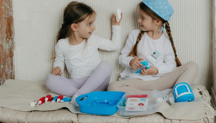 Girls Playing Role Play